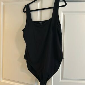 two pack of old navy body suits